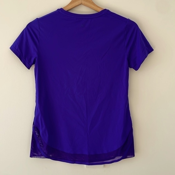 NWOT Athleta CADENCE TEE Paradise Blue workout shirt size XXS RATED UPF 50+ - Picture 7 of 8